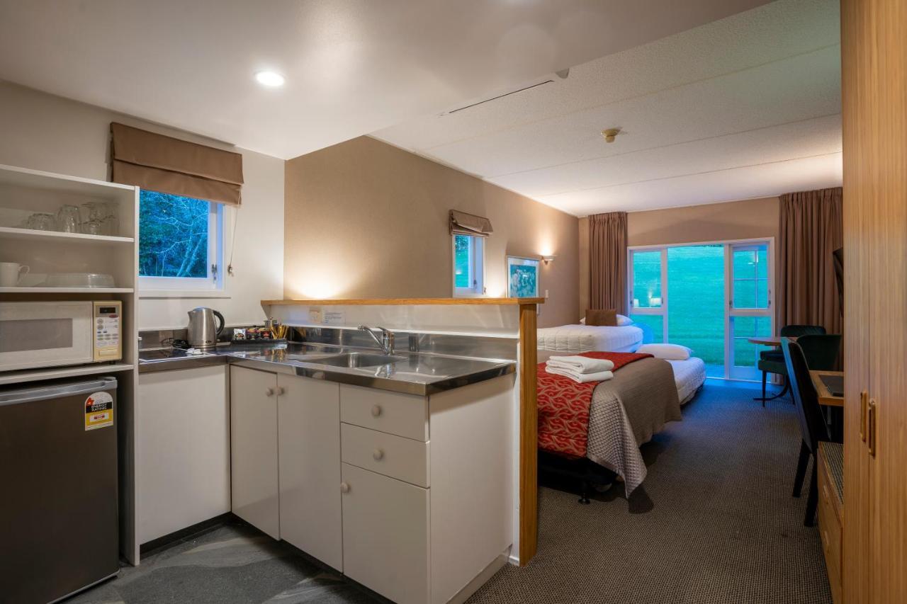Wallaceville Motor Lodge Upper Hutt Exterior foto