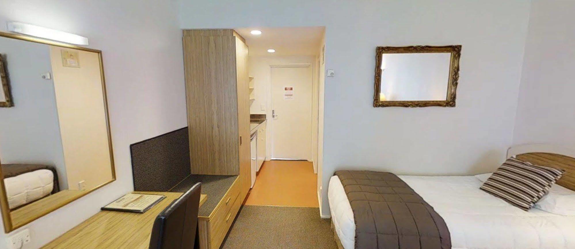 Wallaceville Motor Lodge Upper Hutt Exterior foto